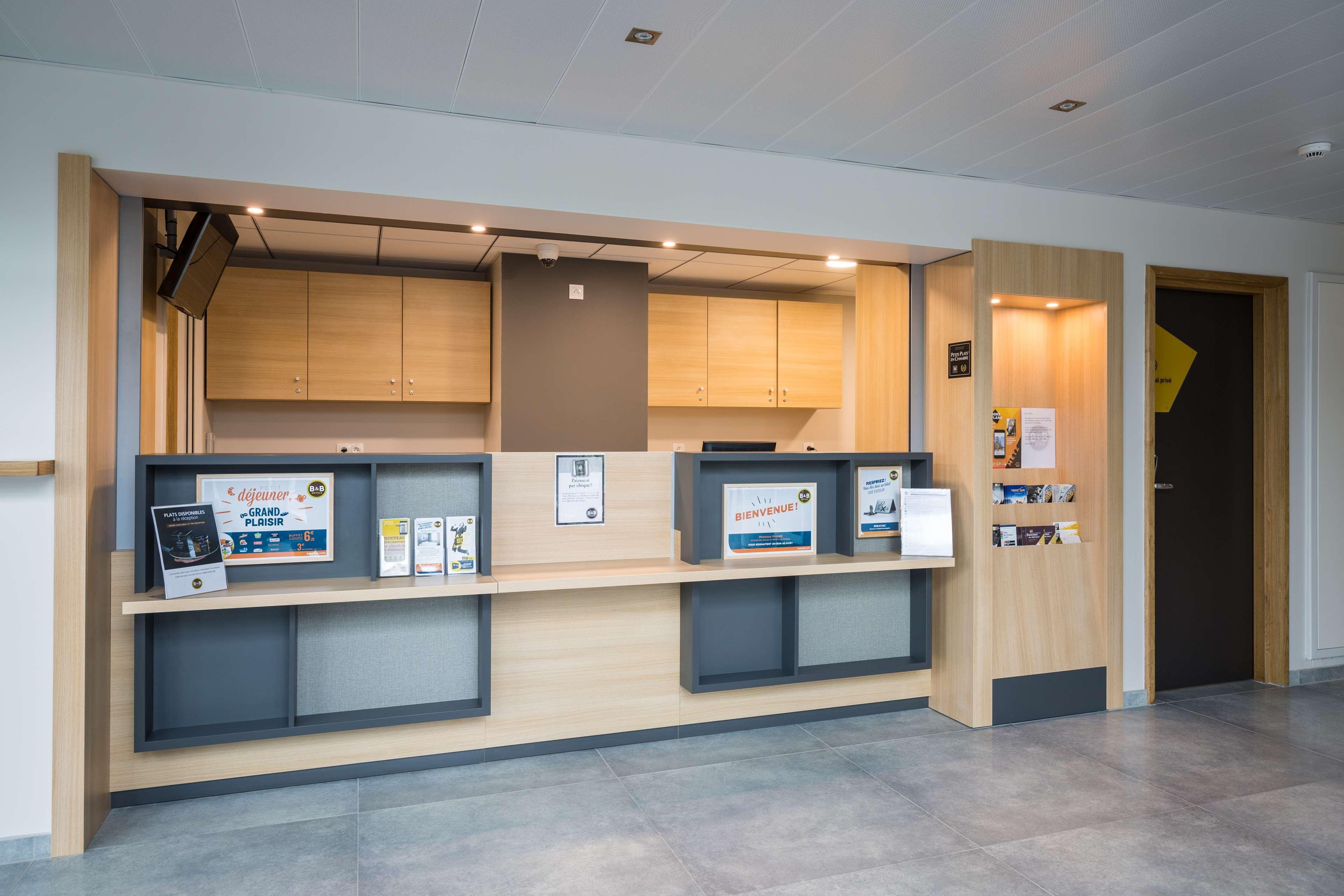 Campanile Metz Nord - Woippy- Porte Du Luxembourg A31 Exterior foto